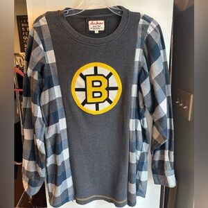 Custom-made Boston Bruins flannel shirt with B patch